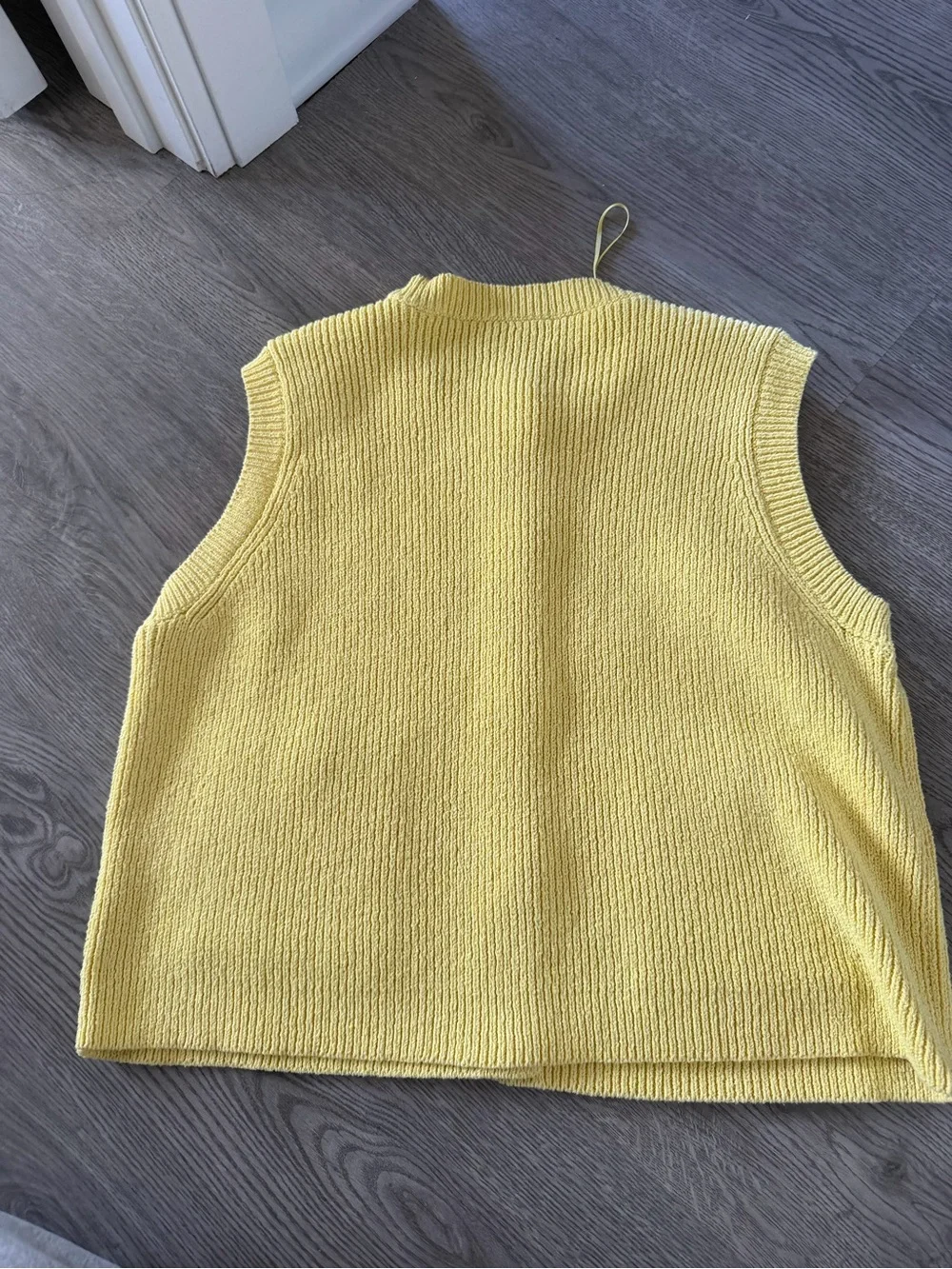 Zara Pale Yellow Sleeveless Knit Cardigan Vest